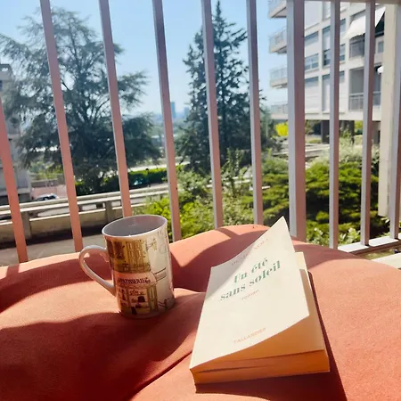 Appartement Studio Avec Piscine Et Tennis Avec Vue Sur Lyon Caluire-et-Cuire